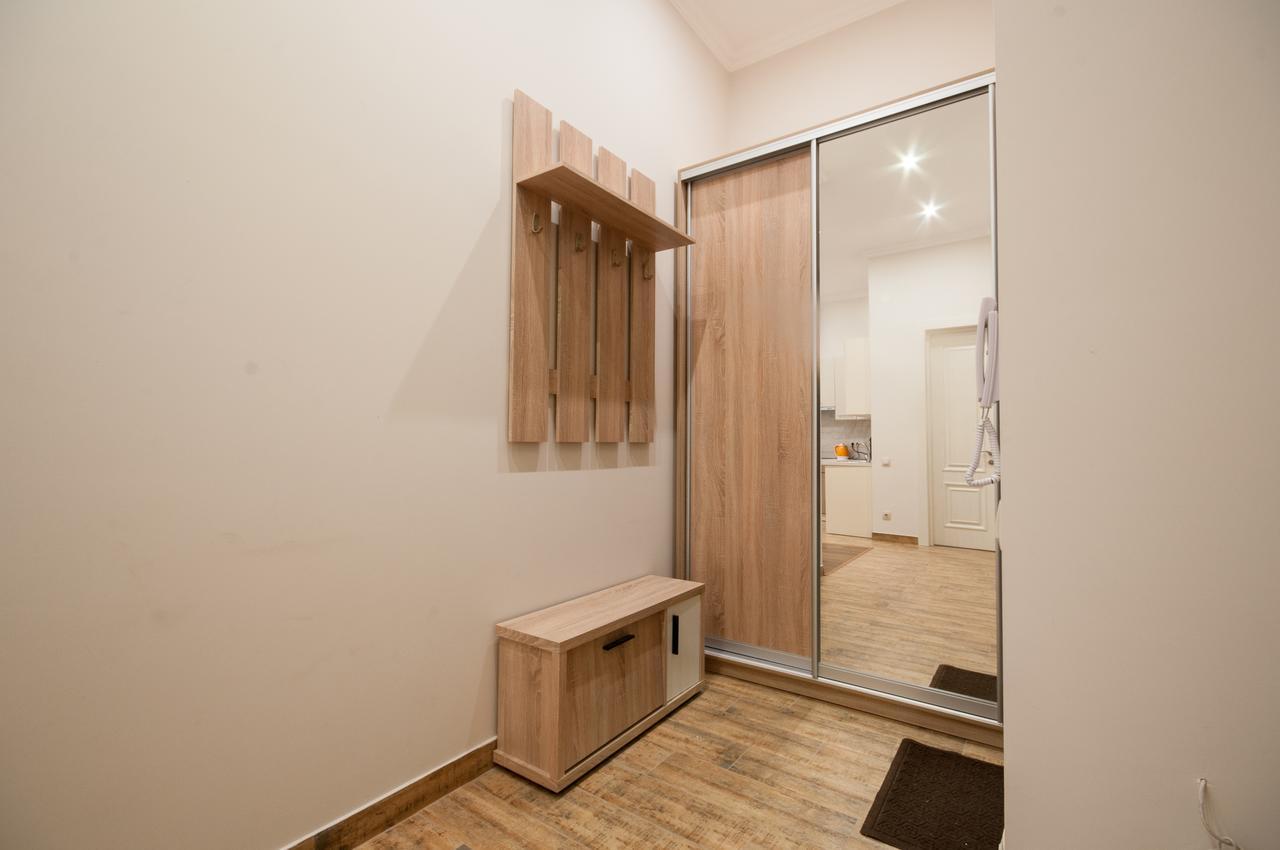 Wonderful Flat On City Center 우주고로트 외부 사진